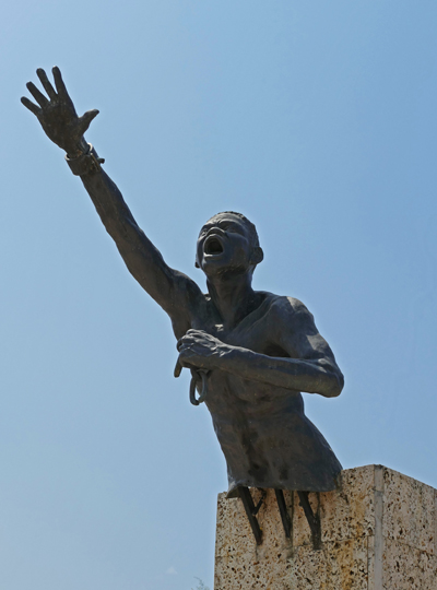 Frihetshjälten Benkos Bihoó, staty i Palenque